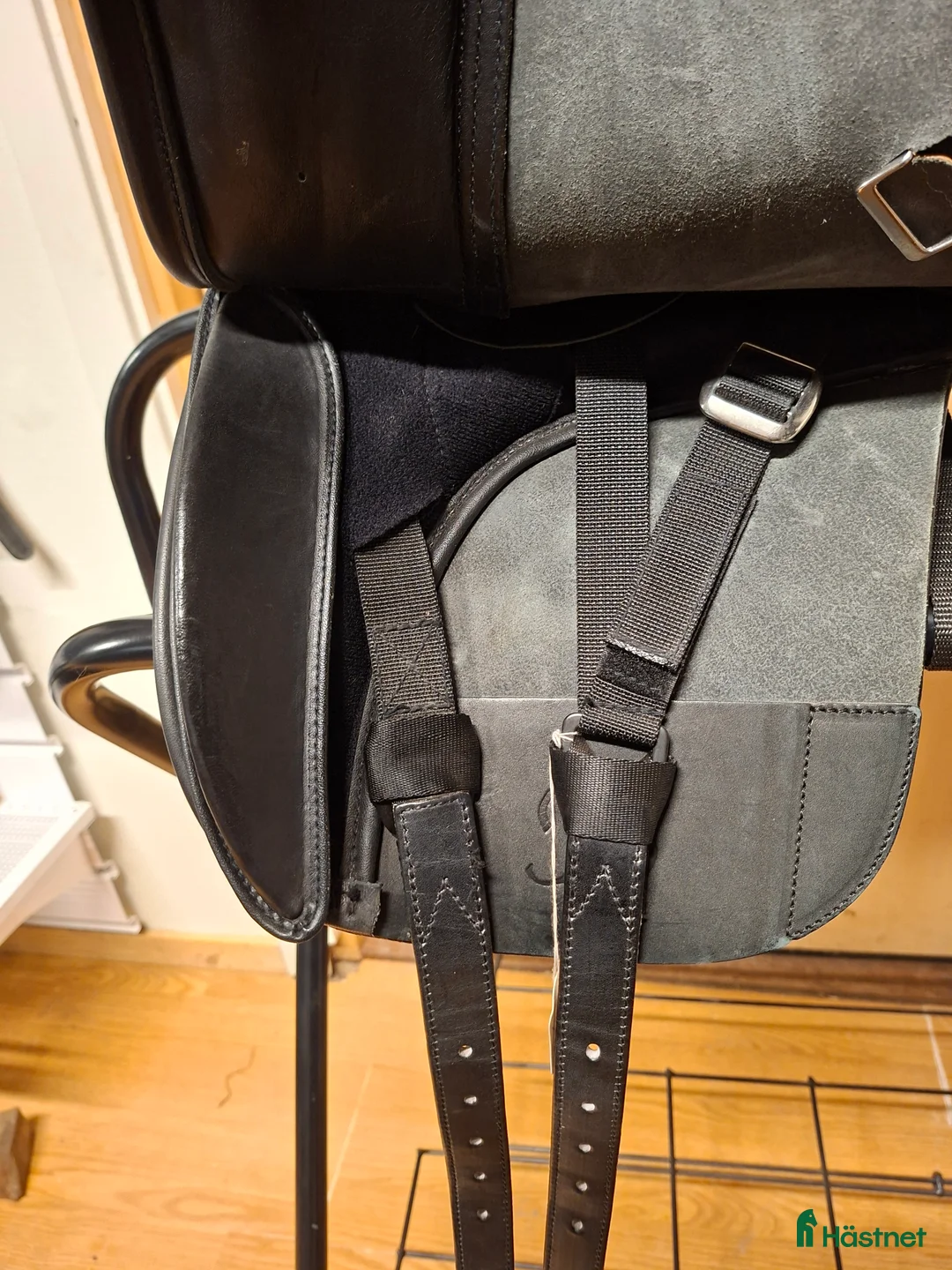 Sadlar hästutrustning till salu: Bates Pony Dressage - Annons 2