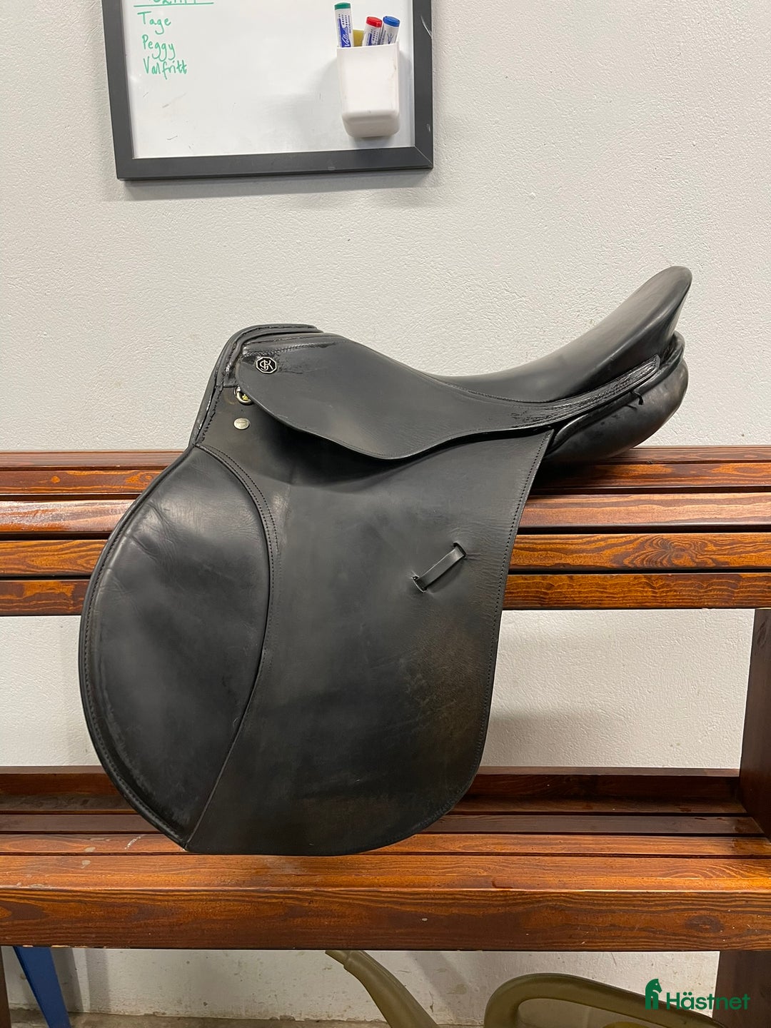 Sadlar hästutrustning till salu: Svart Kieffer Aachen Eventing sadel 17 i Staffanstorp - Annons 1