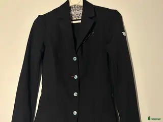 Jackor & Kavajer ryttarutrustning till salu: Animo kavaj i Sunne - Annons 4