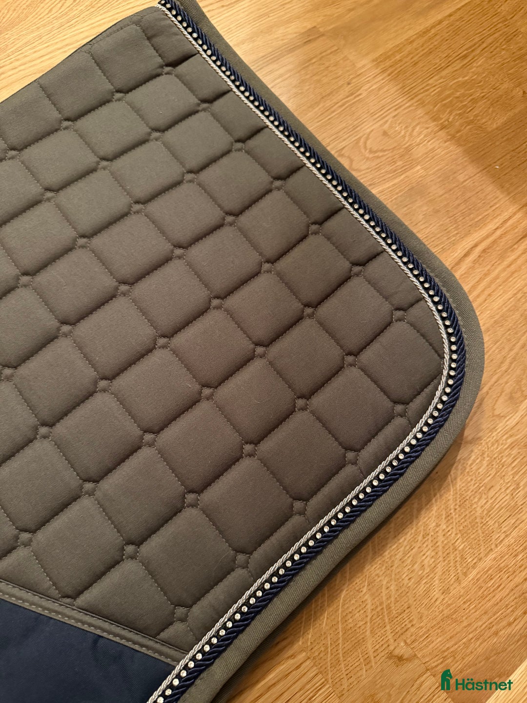 Schabrak & Vojlockar hästutrustning till salu: Schabrak Schockemöhle Sports i Bromma - Annons 2