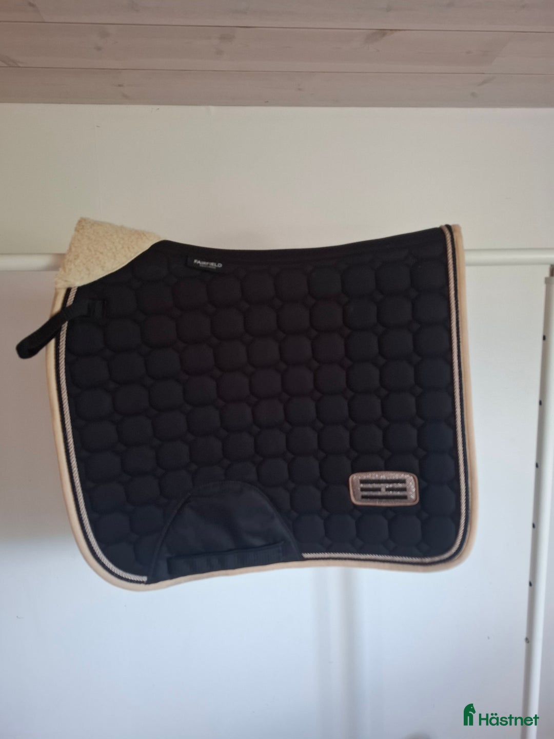 Schabrak & Vojlockar hästutrustning till salu: Dressyrchabrak i Köpingsvik - Annons 1