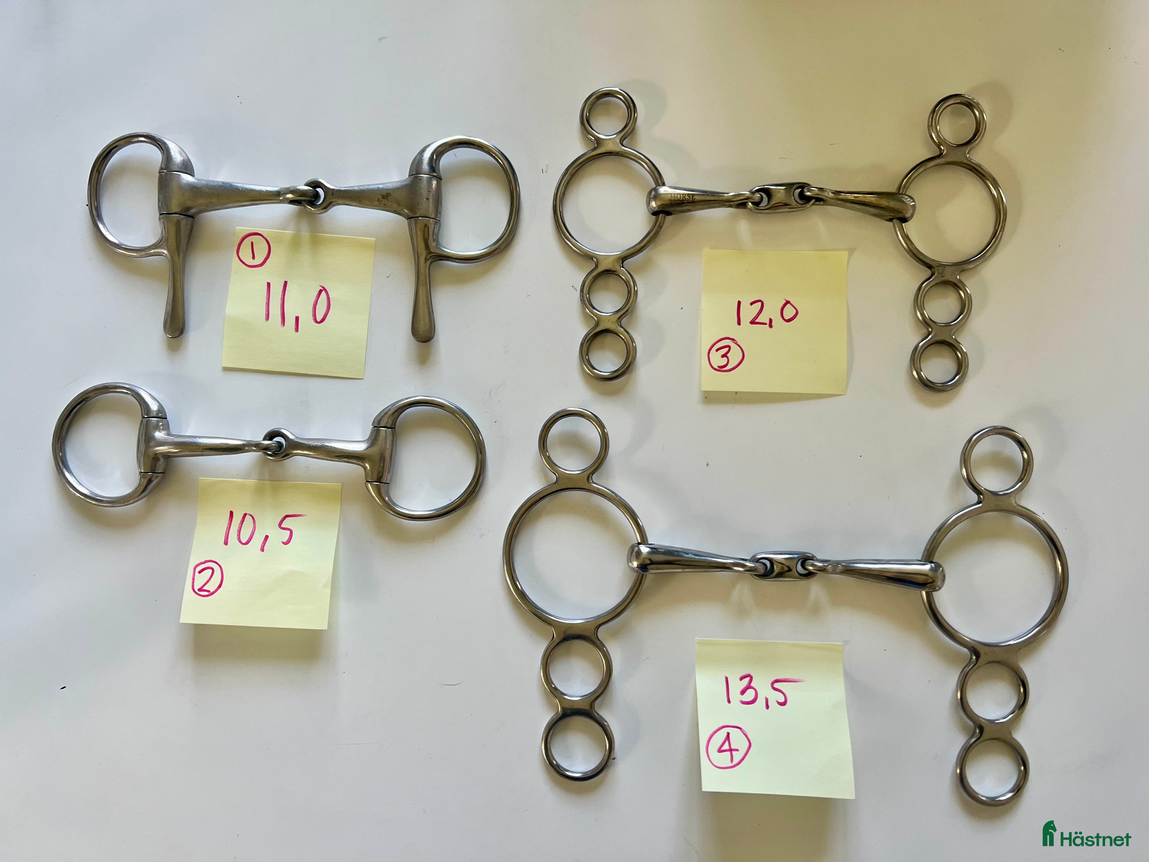 Bett hästutrustning till salu: Bett: Trav, fasta ringar, pessoa i Västerås - Annons 1