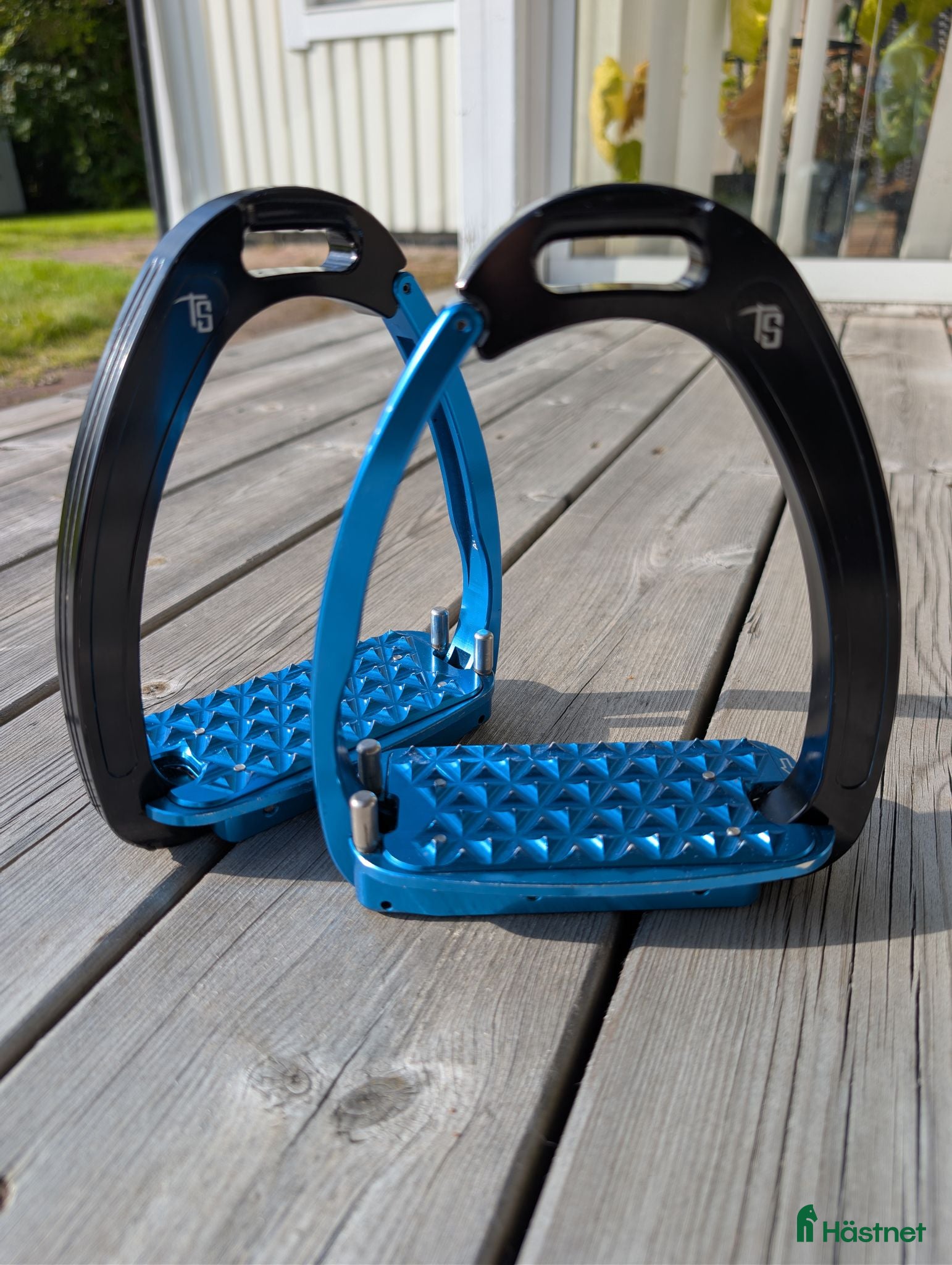 Stigbyglar hästutrustning Tech Stirrups Venice Evo - Annons 1