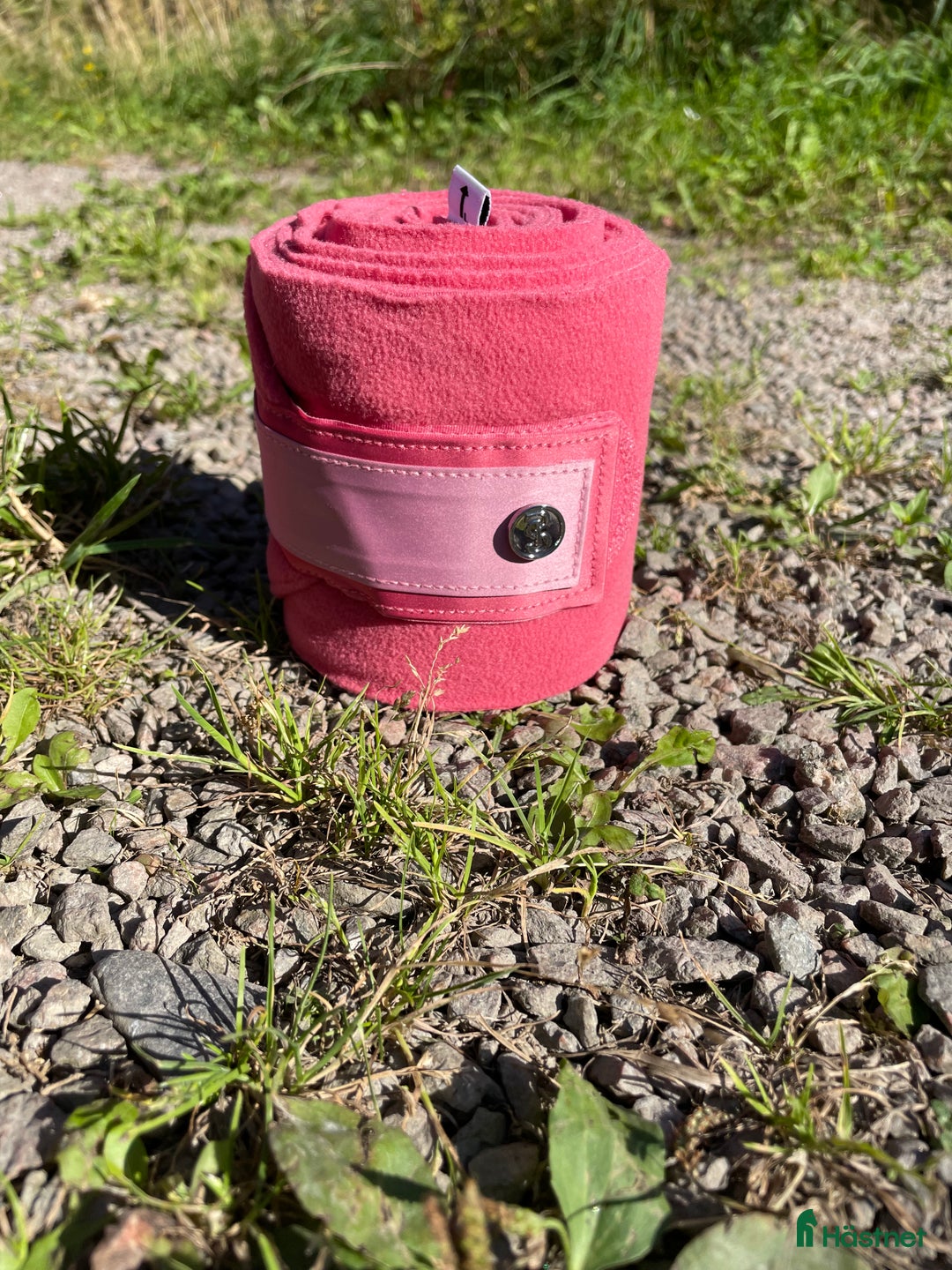 Benskydd hästutrustning till salu: Rosa Ps lindor i Sturefors - Annons 1