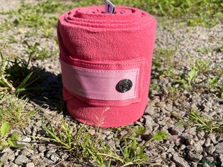 Benskydd hästutrustning till salu: Rosa Ps lindor i Sturefors - Annons 9