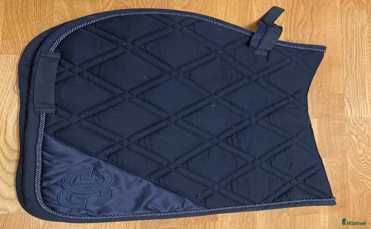 Schabrak & Vojlockar hästutrustning till salu i Lund - Annons 1