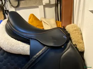 Sadlar hästutrustning Knappt använd Lippo Fazzino - Annons 15