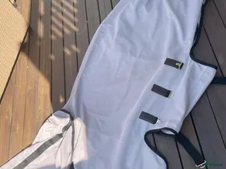 Täcken hästutrustning Nytt Kentucky flugtäcke i Glanshammar - Annons 4