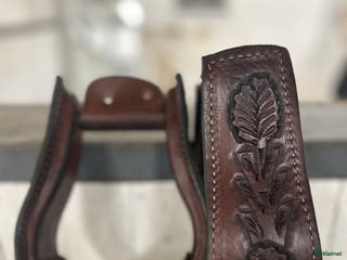 Stigbyglar hästutrustning till salu: Westernstigbyglar i Trelleborg - Annons 1