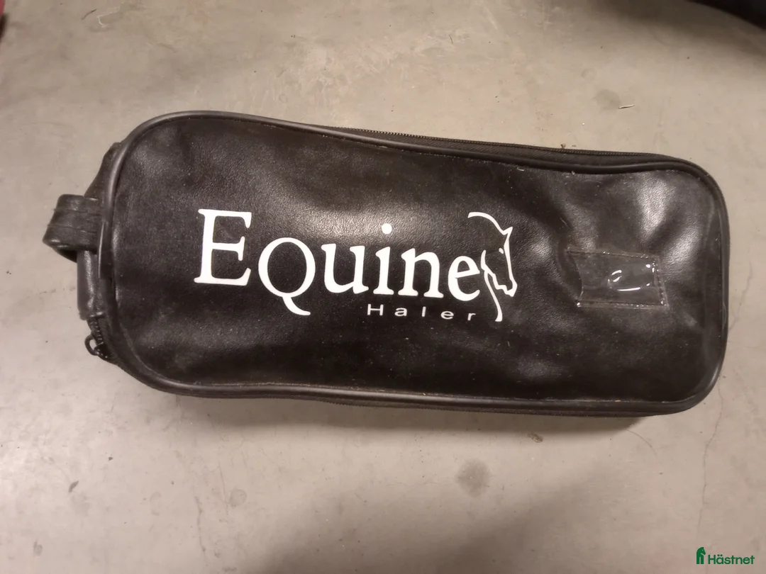 Övrig utrustning övrig utrustning till salu: Equine haler inhalationsmask - Annons 3