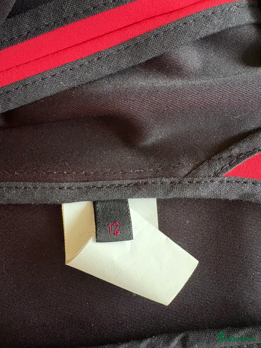 Jackor & Kavajer ryttarutrustning till salu: Tävlingskavaj CT röd stl 12 i Limhamn - Annons 4