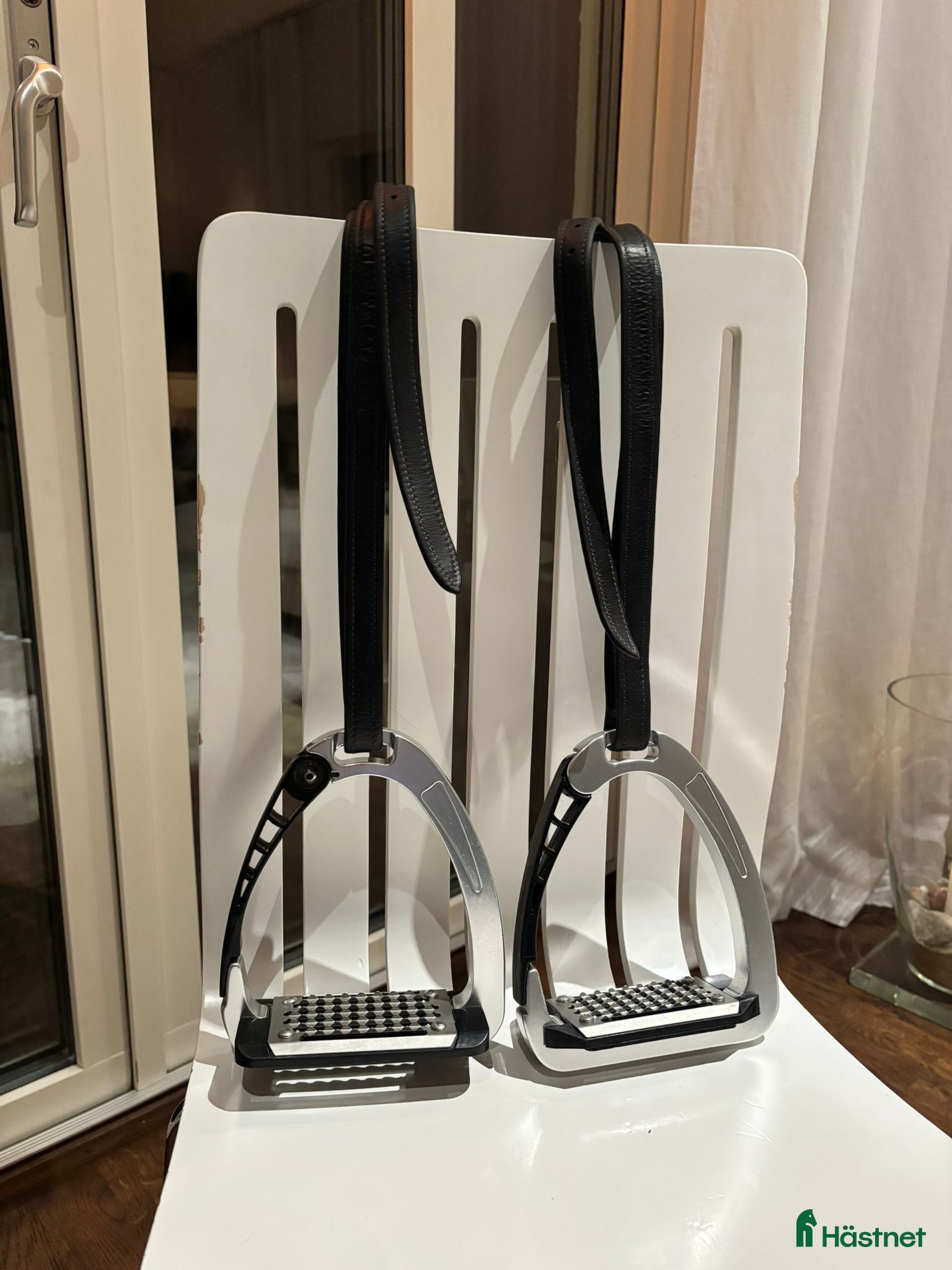 Stigbyglar hästutrustning till salu: Acavallo ALU Pro i Åkersberga - Annons 2