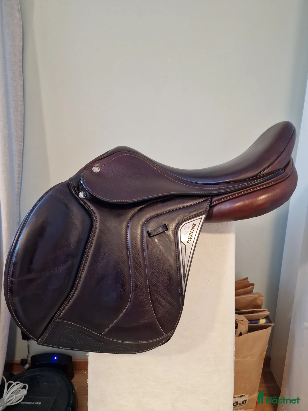 Sadlar hästutrustning till salu: Välskött Equiline i Skövde - Annons 1
