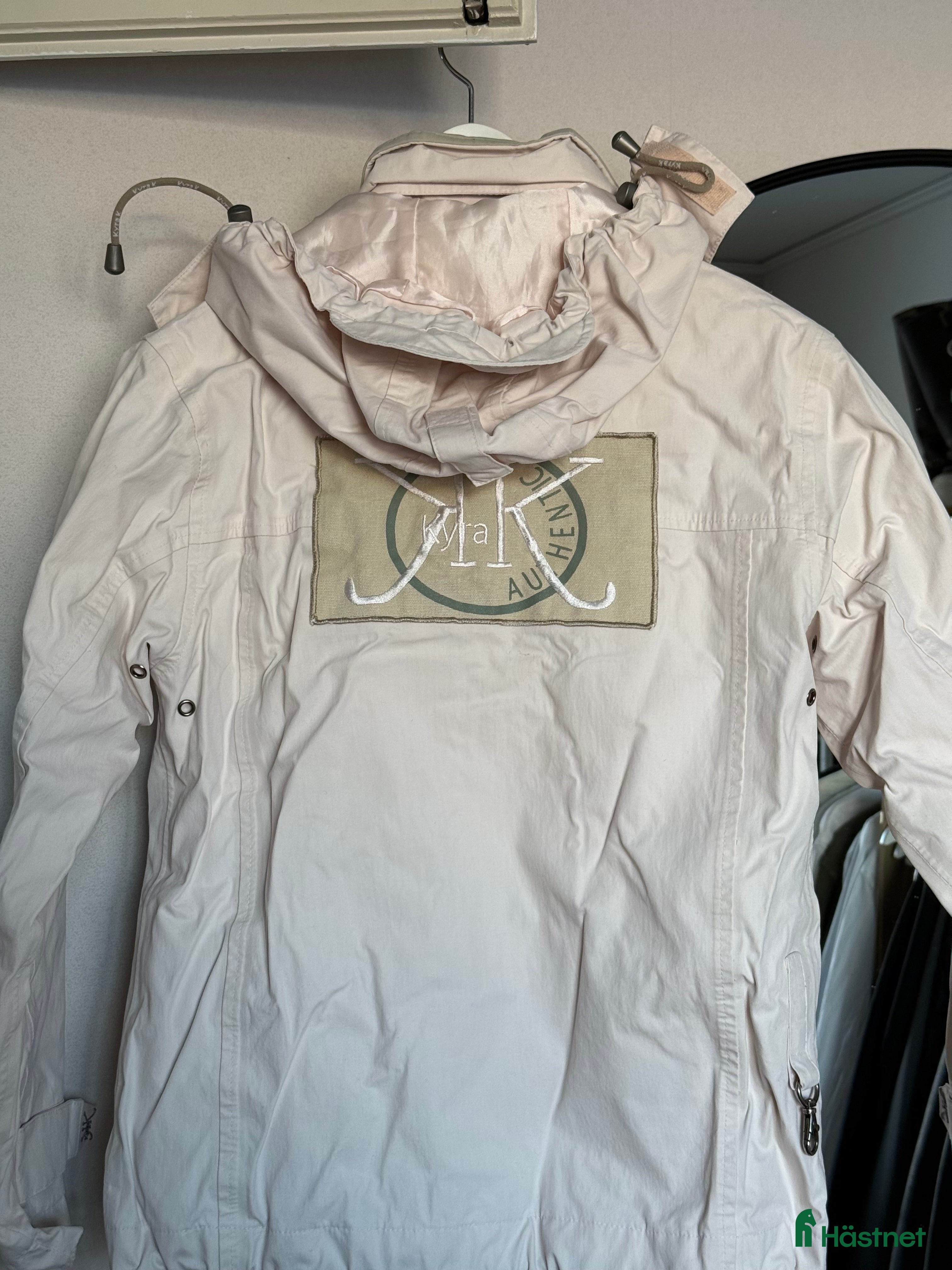 Jackor & Kavajer ryttarutrustning till salu: Vår/höstjacka Kyra K - Annons 21