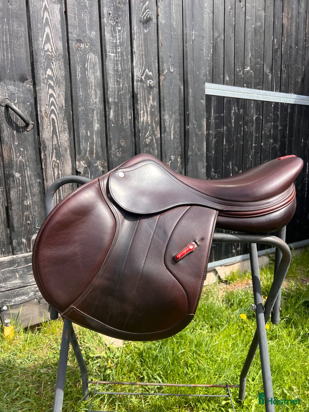 Sadlar hästutrustning till salu: Equipe boulevard 17.5” - Annons 1