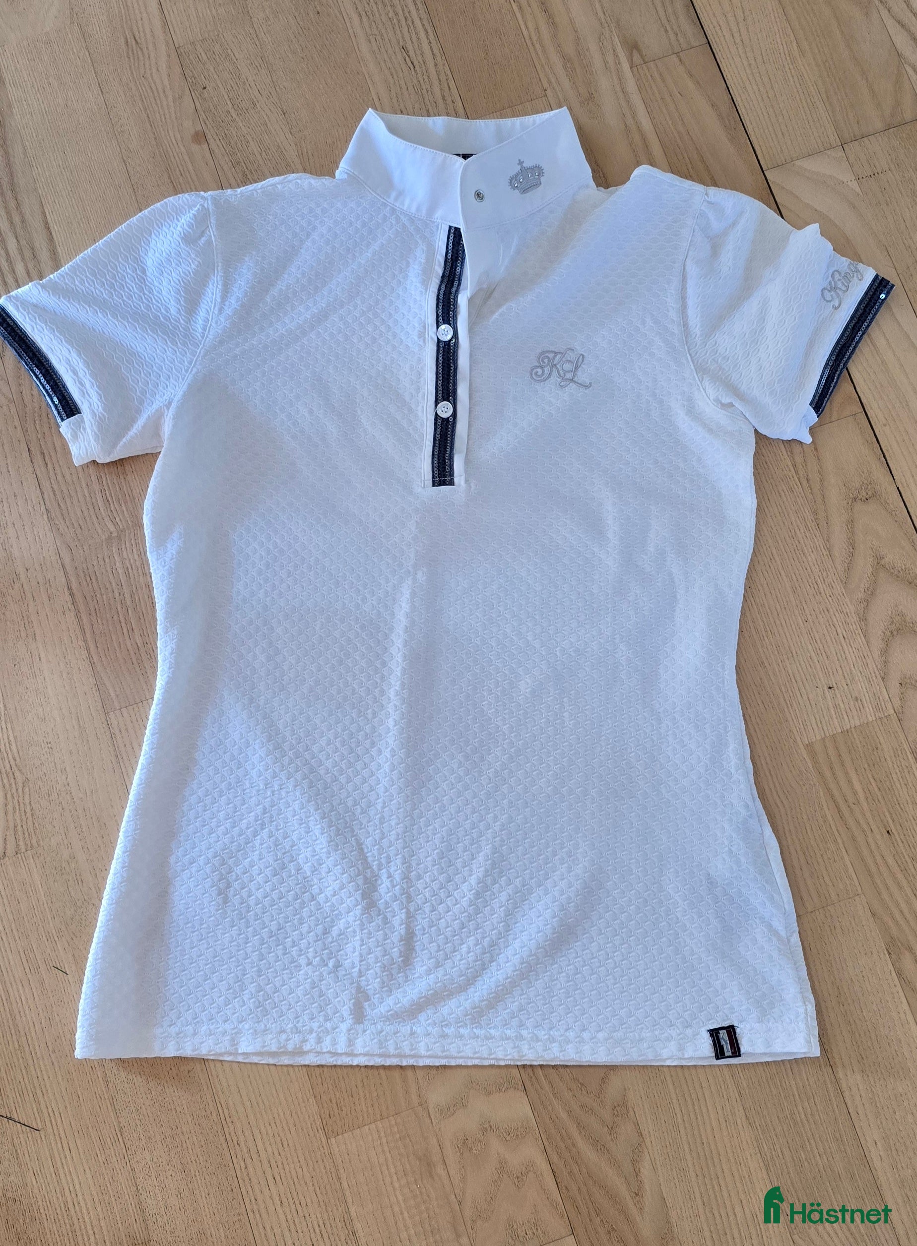 Övrigt Ridkläder ryttarutrustning till salu: Vit Kingsland tävlingströja i Ekerö - Annons 12