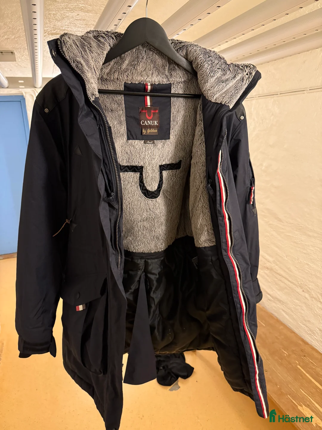 Jackor & Kavajer ryttarutrustning till salu: Canuk ridjacka  - Annons 1