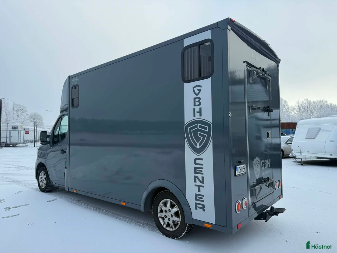 Hästlastbilar  fordon & transport till salu: NORDIC HORSE 5 *LASTVIKT 1000KG* i Köping - Annons 3