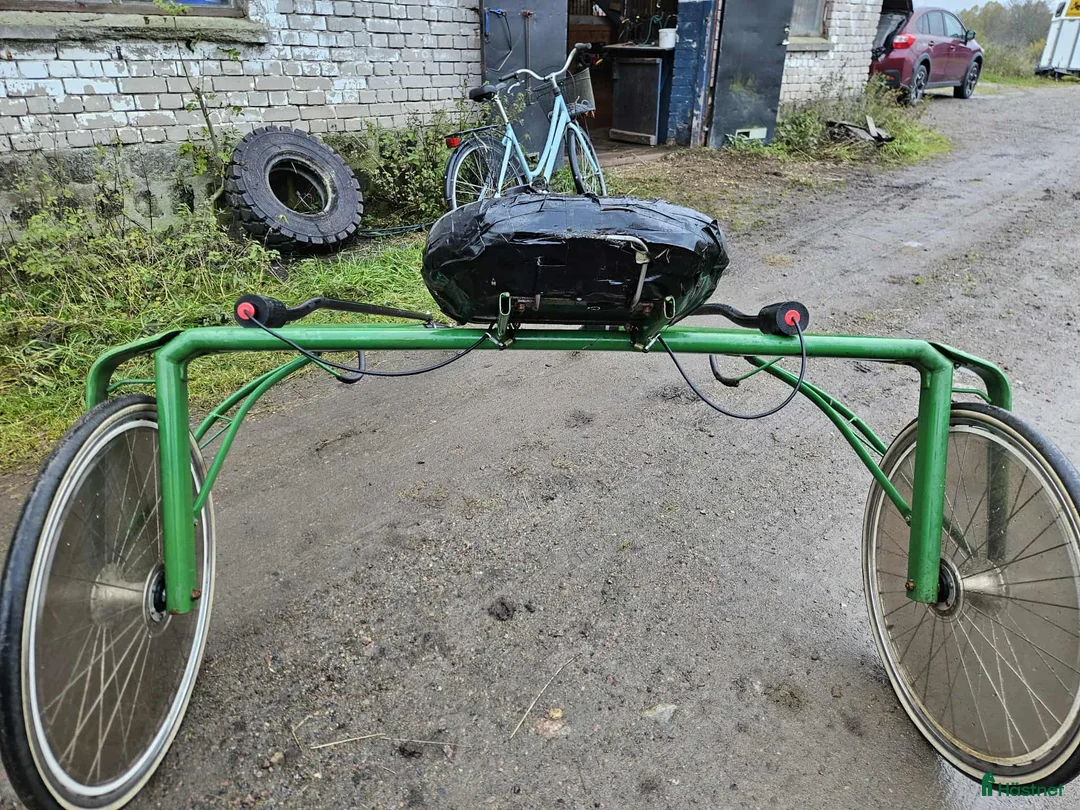 Travsulkys trav till salu: Grafströms tävlingssulky  - Annons 4