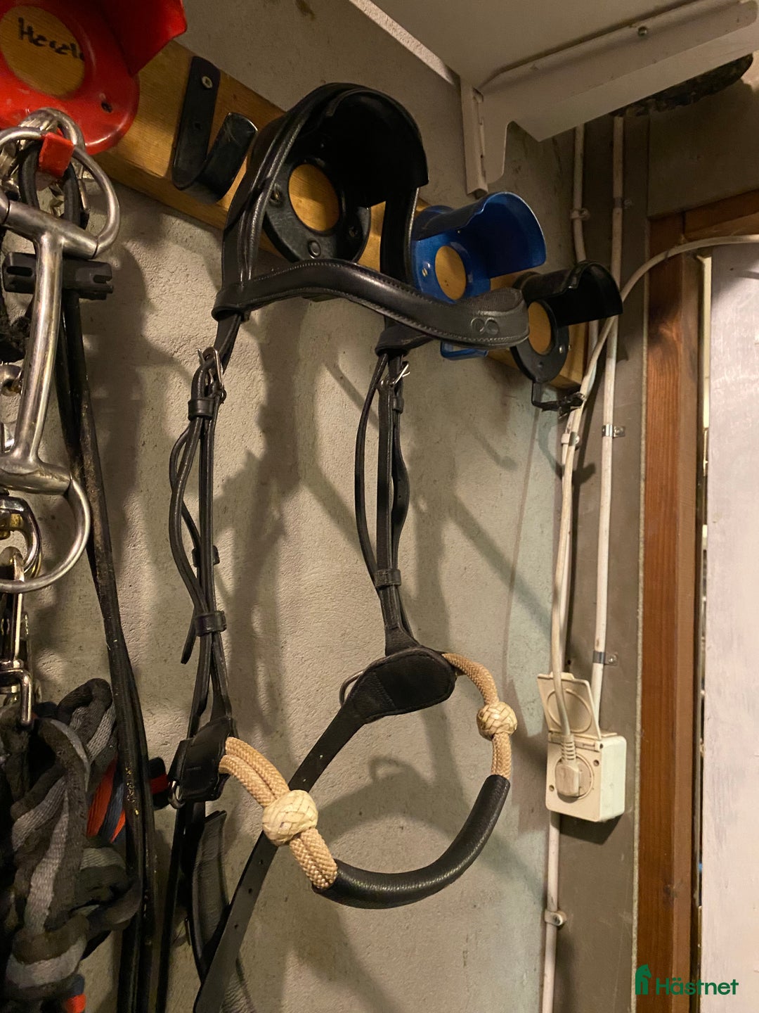 Träns hästutrustning till salu: Dyon Bettlöst i Lund - Annons 2