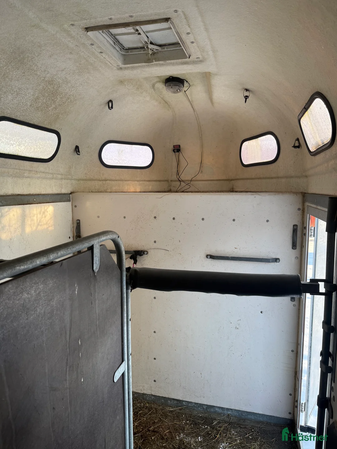 Hästtransporter  fordon & transport till salu: Boj Bravo i Östervåla - Annons 6