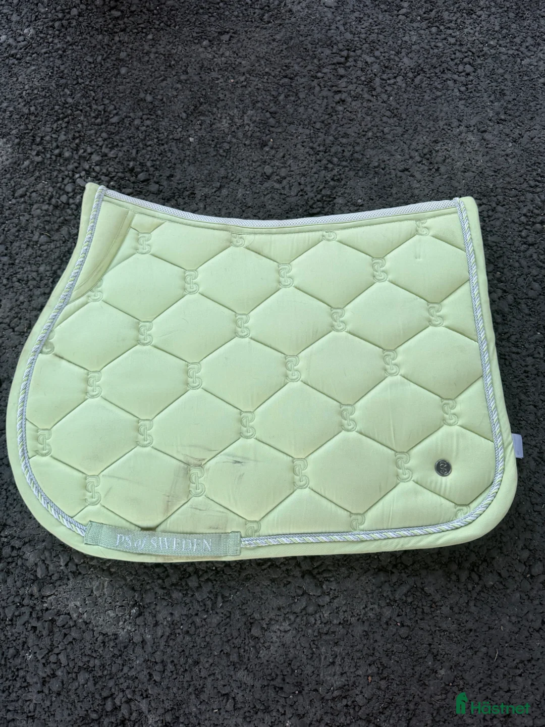 Schabrak & Vojlockar hästutrustning till salu: Ps of Sweden schabrak, super skick - Annons 1