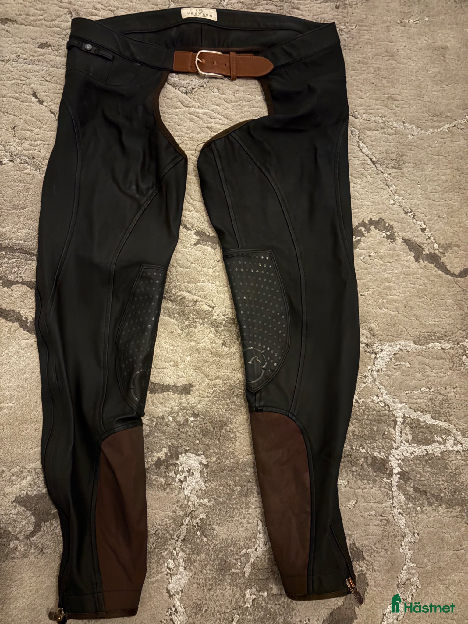 Övrigt Ridkläder ryttarutrustning till salu: Långa chaps från Vestrum  - Annons 3