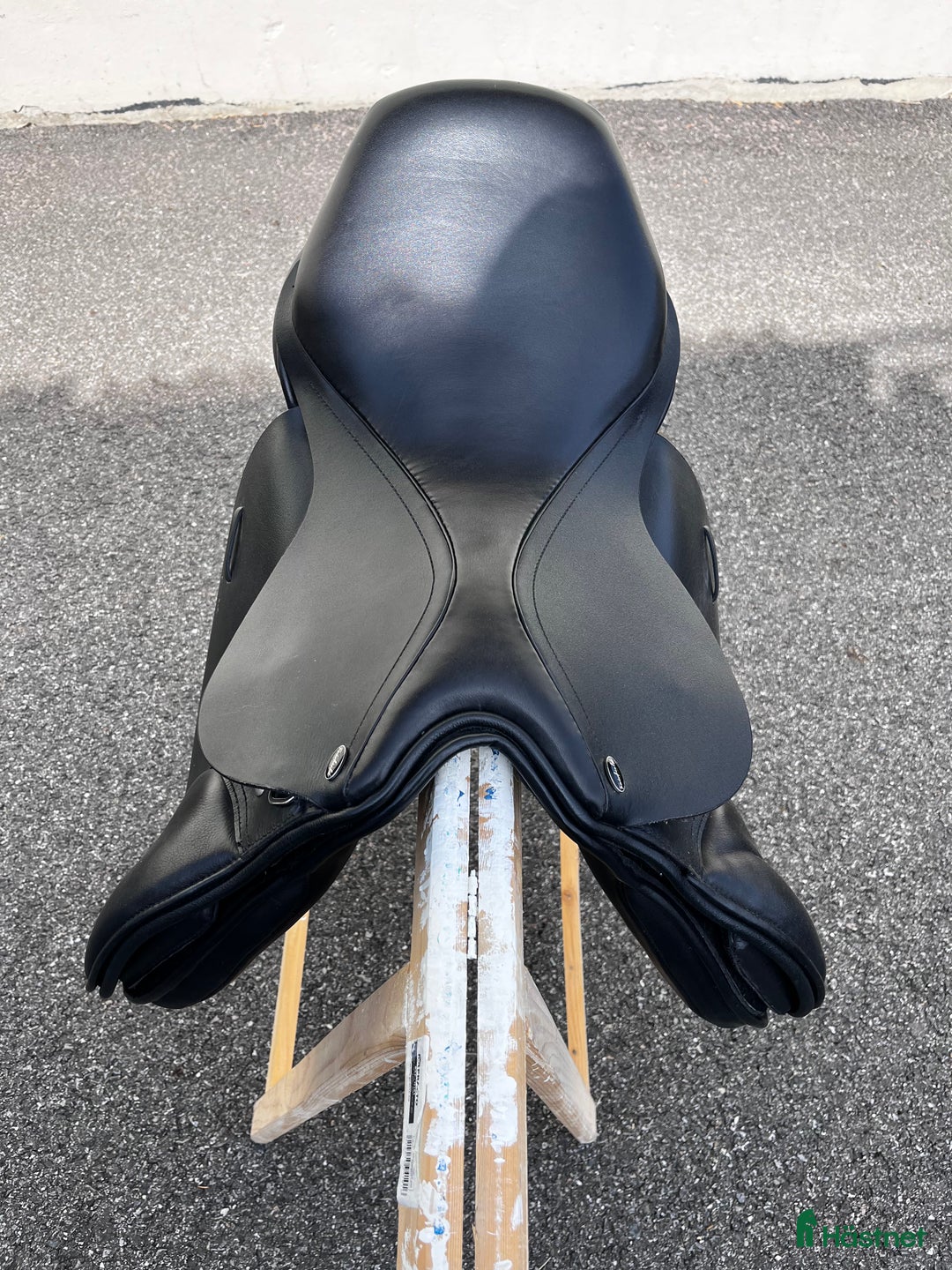 Sadlar hästutrustning till salu: Fairfield hoppsadel  i Stallarholmen - Annons 2