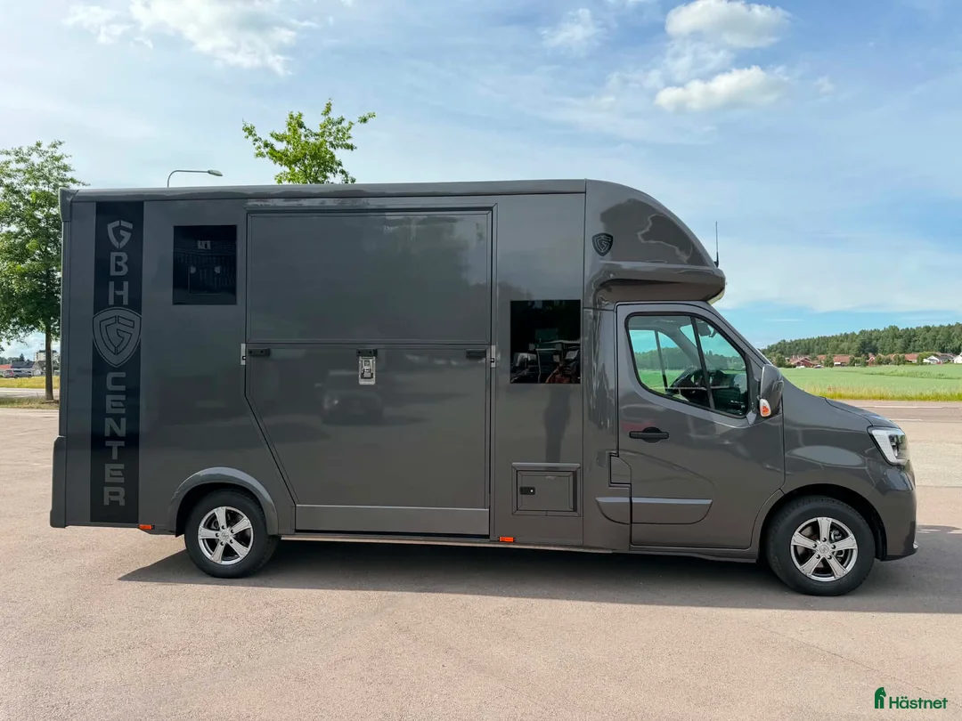 Hästlastbilar  fordon & transport till salu: NORDIC HORSE 5 STUTERI FÄRDSKRIVARE  - Annons 2