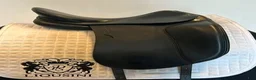 Sadlar hästutrustning till salu: Dressyrsadel Prestige Roma 16" - Annons 1