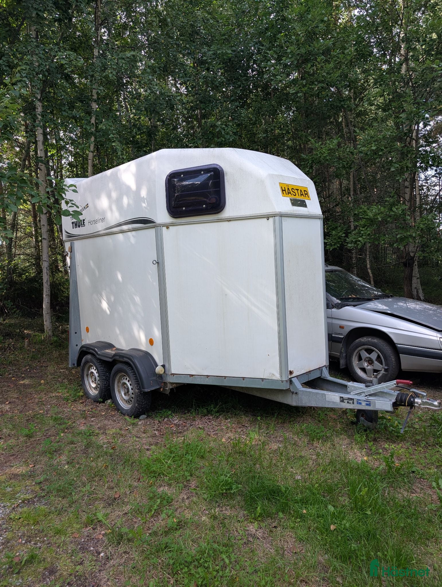 Hästtransporter  fordon & transport till salu: Fin boggie hästtransport  - Annons 1