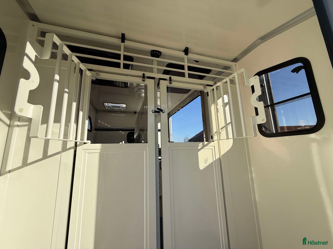 Hästlastbilar  fordon & transport till salu: PARAGAN EXCELSION 5XL – NU TILL KAMPANJPRIS! i Köping - Annons 11