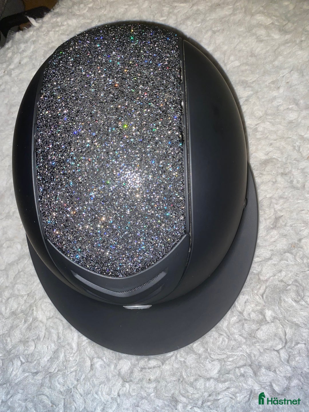 Hjälmar ryttarutrustning till salu: Fin OneK! i Lagan - Annons 3