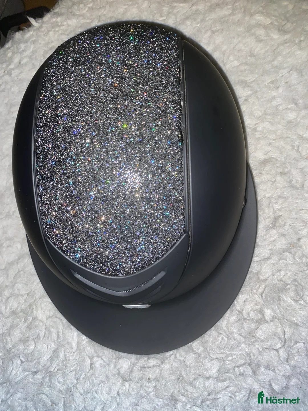 Hjälmar ryttarutrustning till salu: Fin OneK! i Lagan - Annons 3