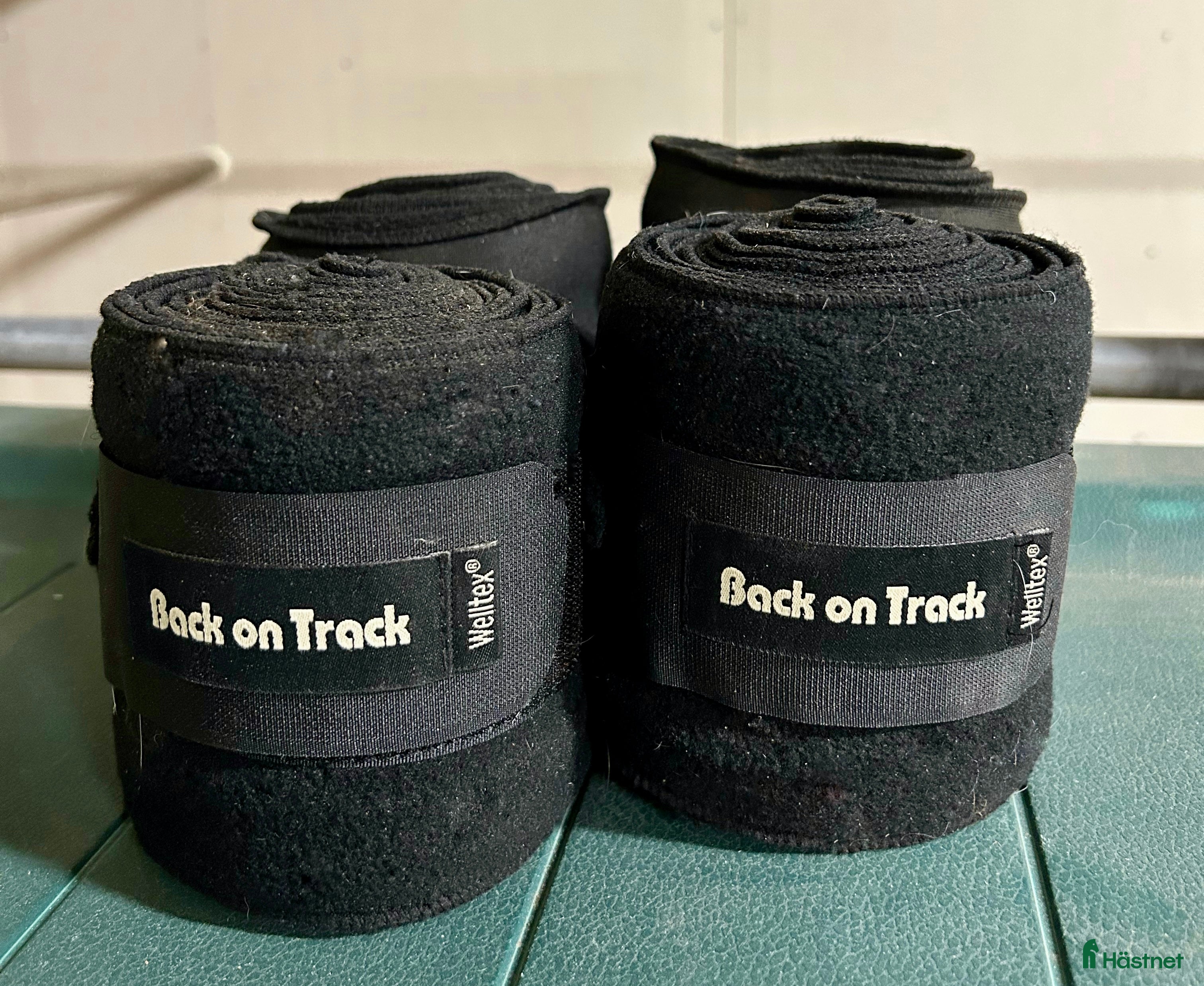 Benskydd hästutrustning Back on track benlindor  i Borås - Annons 22