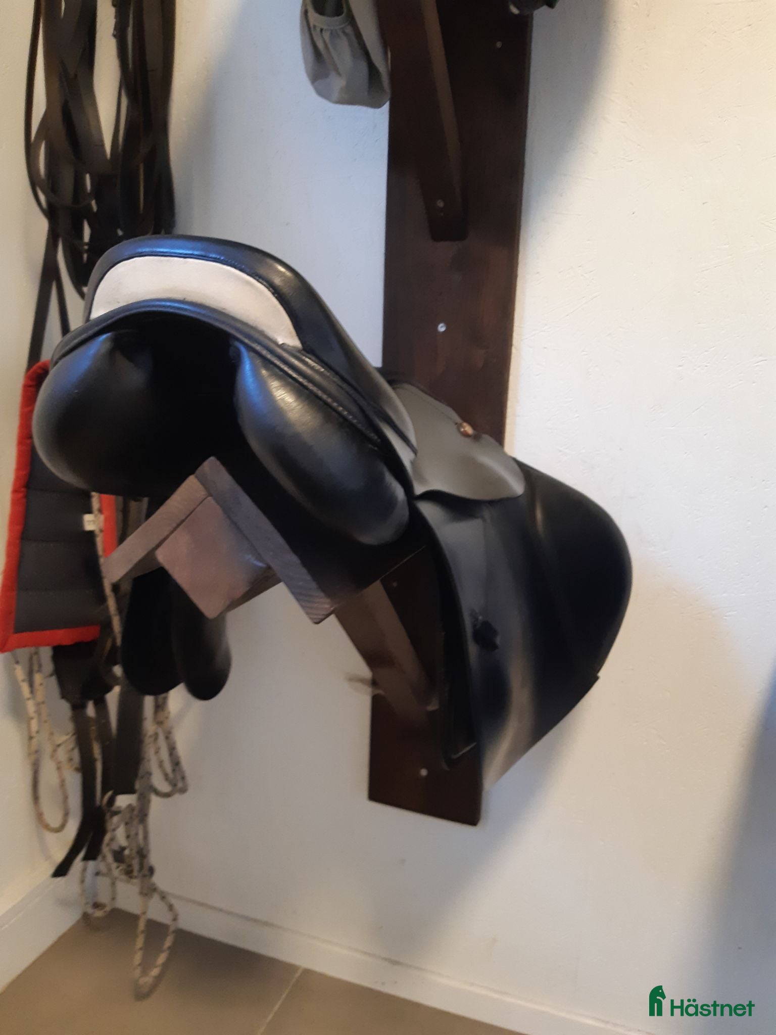 Sadlar hästutrustning Prestige Pony 16 " - Annons 1