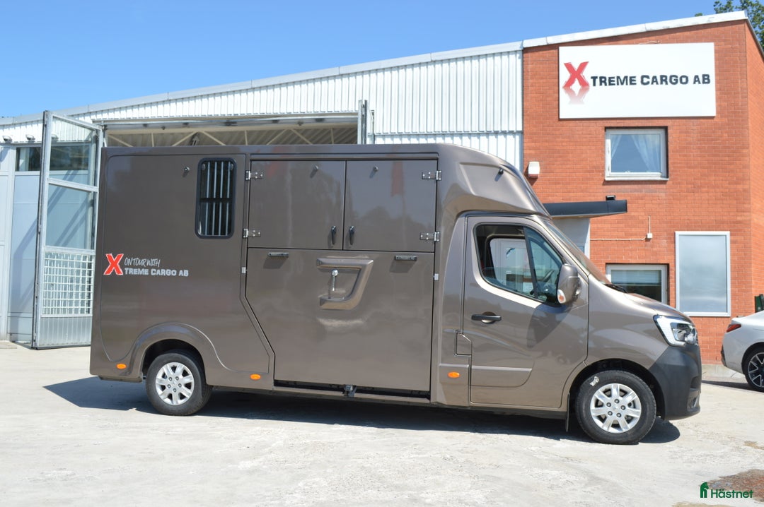 Hästlastbilar  fordon & transport till salu: Ameline Stuteri Demoex 2024 ca1200mil i Kvicksund - Annons 1