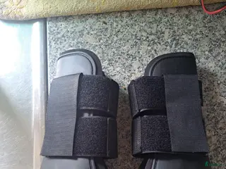 Benskydd hästutrustning Fina oanvända senskydd i Ljusterö - Annons 17