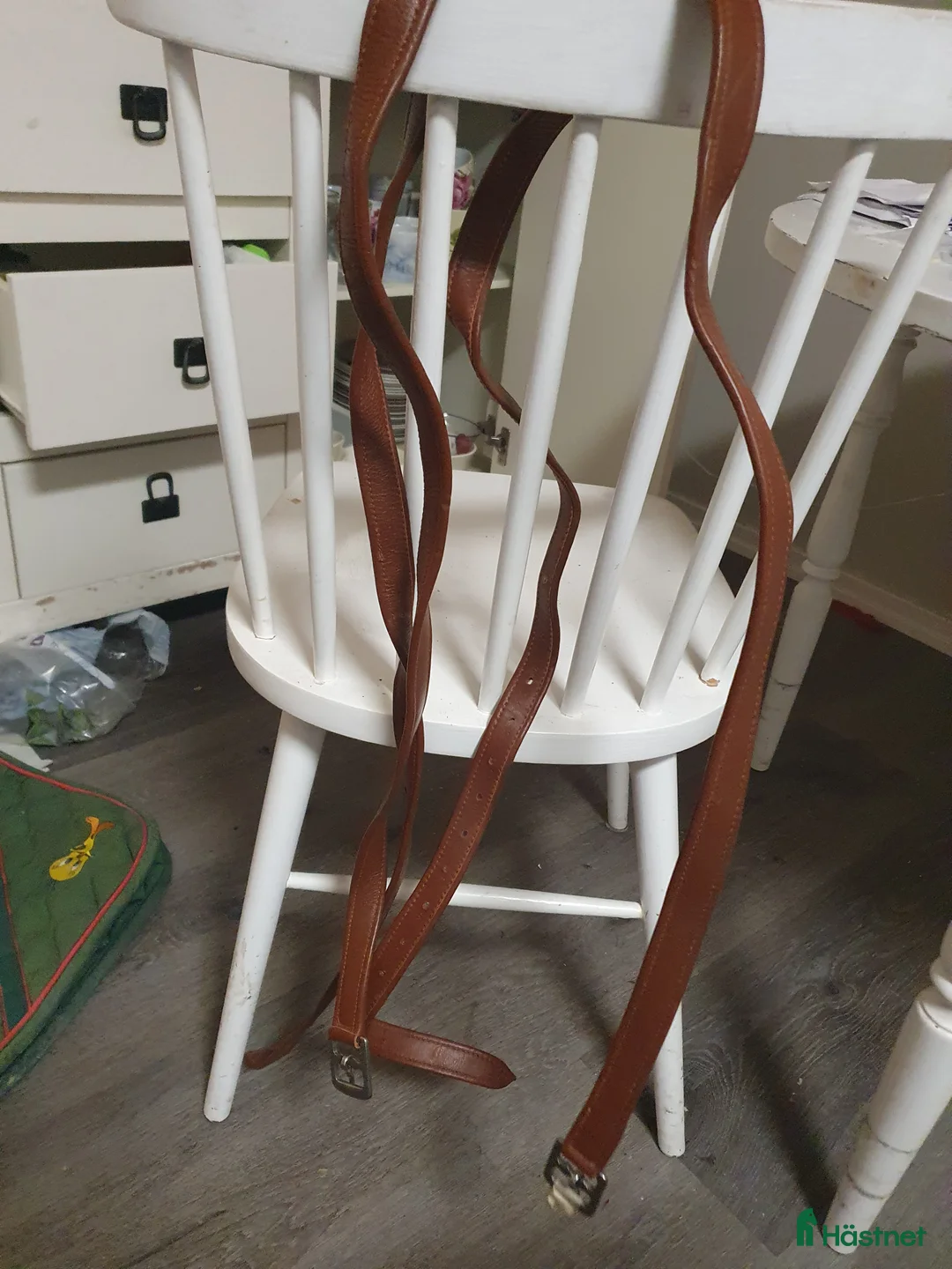 Sadeltillbehör hästutrustning till salu: Bruna stigläder  i Herrljunga - Annons 1