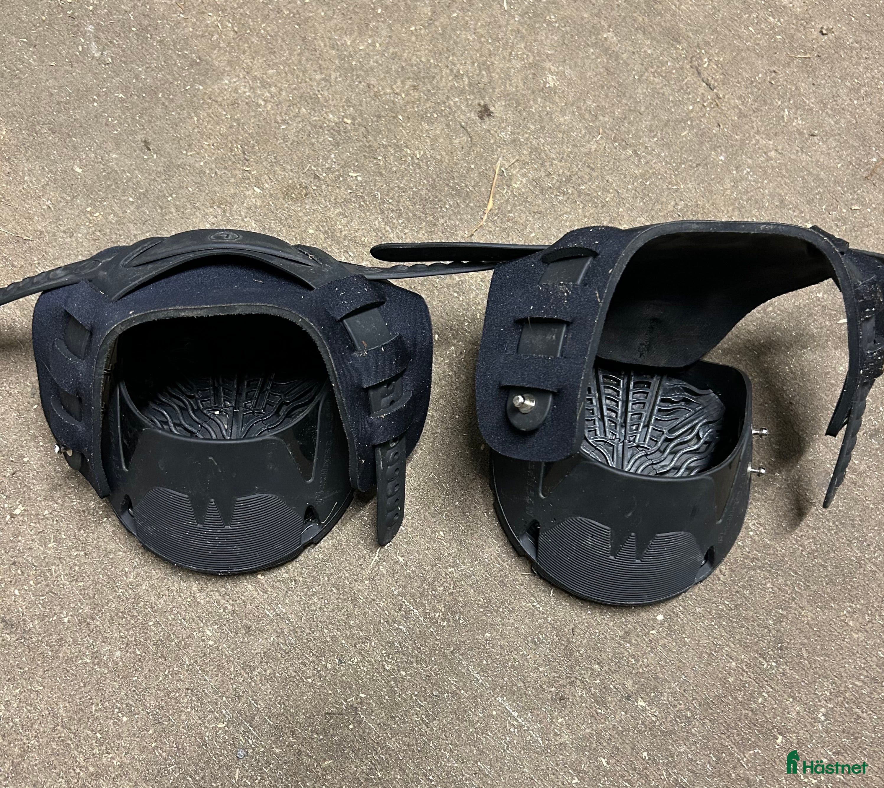 Övrig Hästutrustning hästutrustning till salu: Flex hoof boots i nyskick i Älmhult - Annons 24