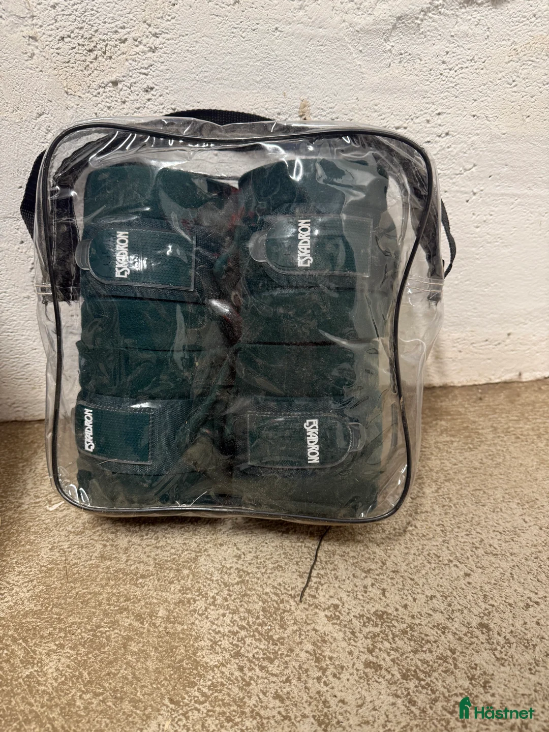 Benskydd hästutrustning till salu: Benlindor från eskadron i Vännäs - Annons 2