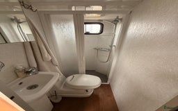 Hästlastbilar  fordon & transport till salu: PRISSÄNKT! JWR hästlastbil med bodel i Blentarp - Annons 6