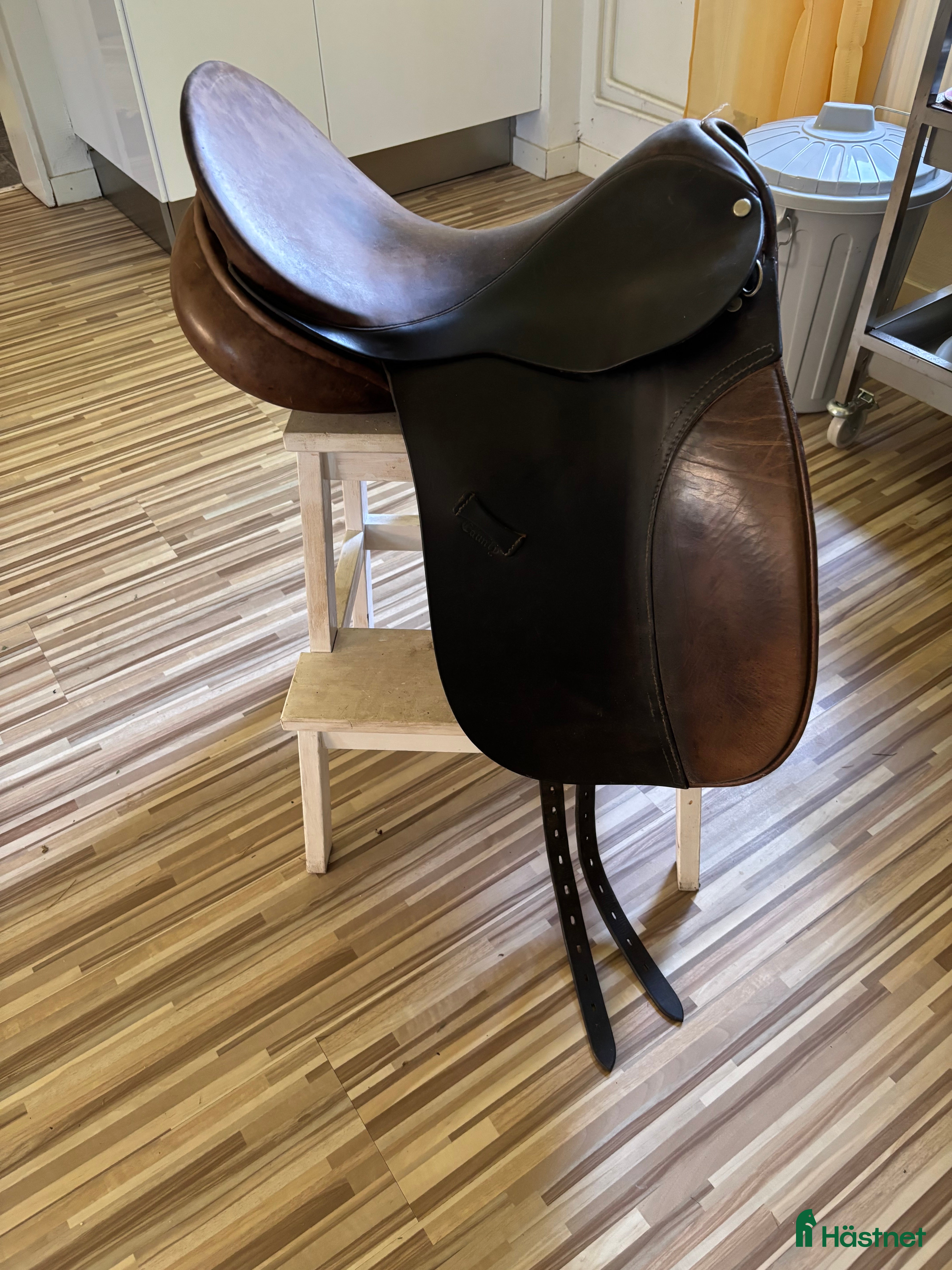 Sadlar hästutrustning till salu: County WB i Gimo - Annons 21