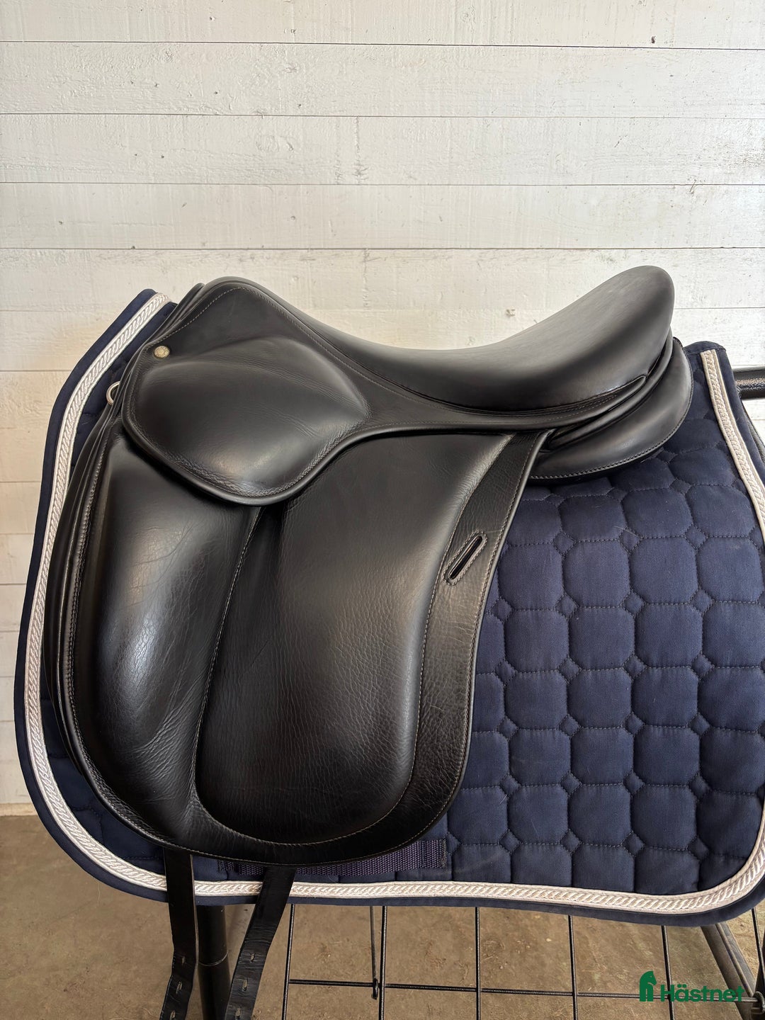 Sadlar hästutrustning till salu: Mängder med sadlar!  i Nossebro - Annons 14