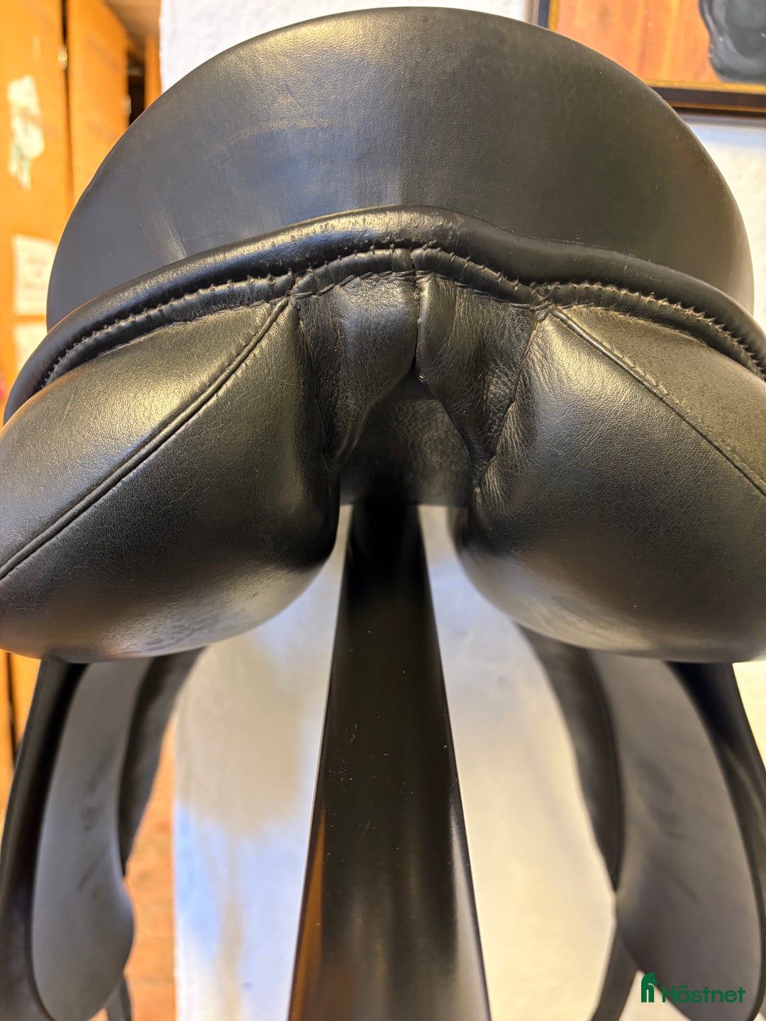 Sadlar hästutrustning till salu: Dressyrsadel för den lilla ryttaren i Fjälkinge - Annons 4