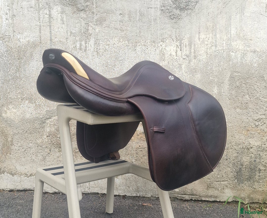 Sadlar hästutrustning till salu: Prestige Paris D i Matfors - Annons 6