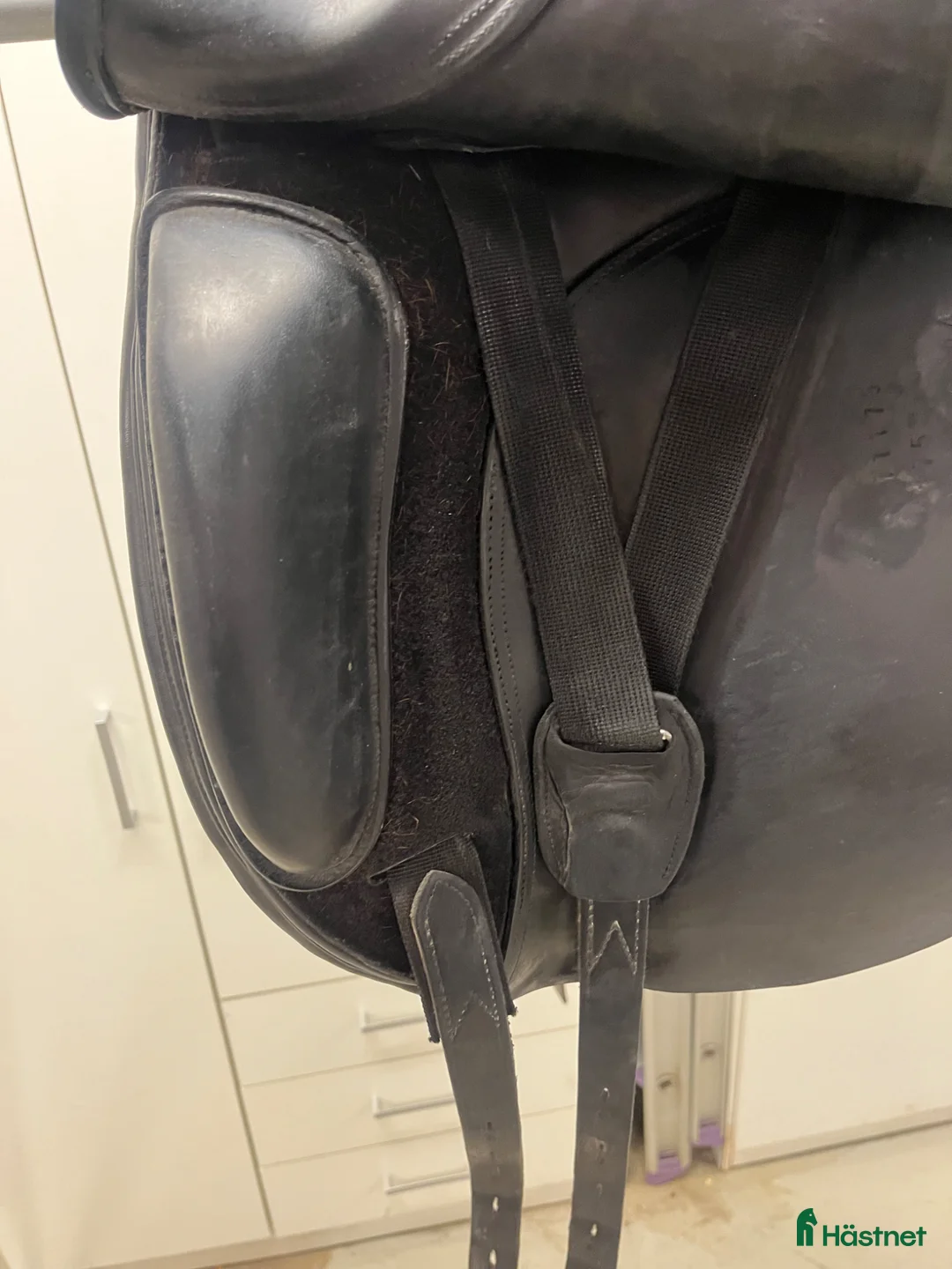 Sadlar hästutrustning till salu: Fin dressyrsadel - Annons 3