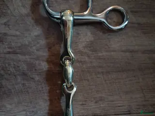 Bett hästutrustning Nytt 3-delat baucher 11,5 - Annons 4