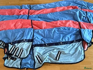 Täcken hästutrustning till salu: Regn-/flugtäcke i Vikingstad - Annons 2