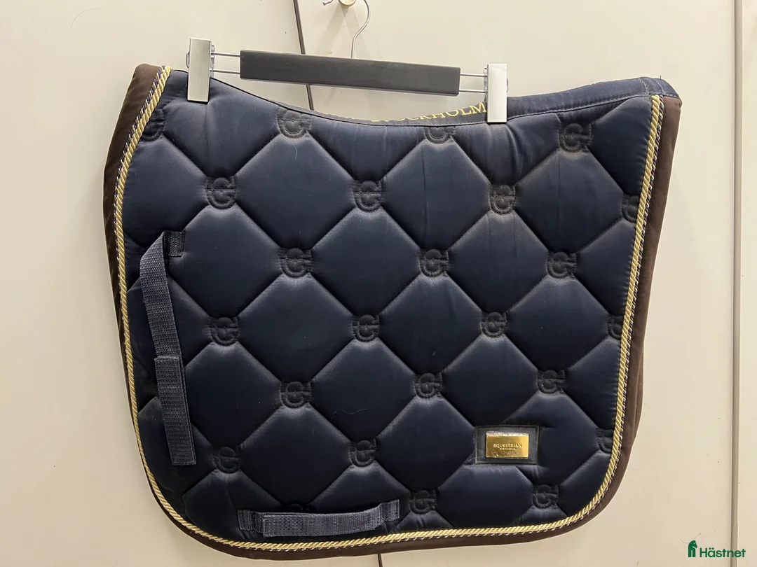 Schabrak & Vojlockar hästutrustning till salu: Equestrian Stockholm schabrak  - Annons 1